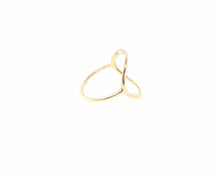 Load image into Gallery viewer, Full Circle Ring -9 Karat Yellow Gold
