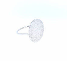 Load image into Gallery viewer, Ripple Disc Ring - sterling silver
