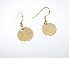 Load image into Gallery viewer, Ripple Disc Earrings - 9 Karat Yellow Gold