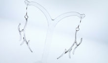 Load image into Gallery viewer, Driftwood Beach Earrings - 9 Karat White Gold