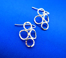 Load image into Gallery viewer, 4 Circle Earrings - 9 Karat White Gold