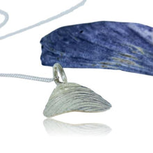 Load image into Gallery viewer, Ripple Arc Pendant - 9 Karat White Gold